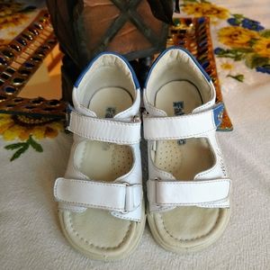 Leather sandals by Falcotto by Naturino